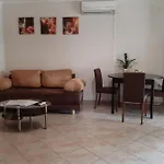 Angela Apartment *