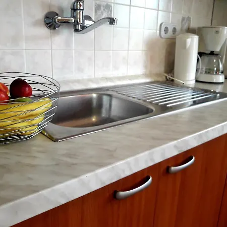 Angela Apartament Žbandaj